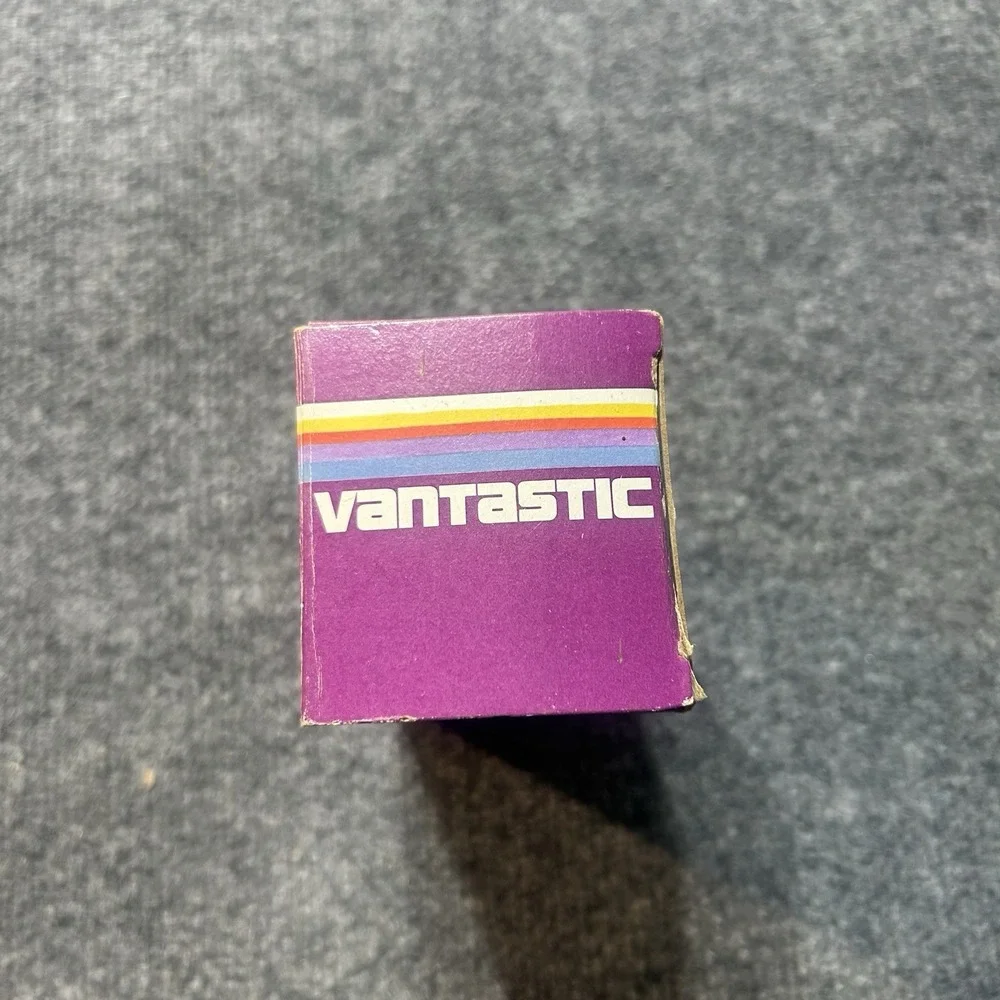 Vintage Avon Vantastic Everest After Shave 5 oz Empty Decanter Original Box